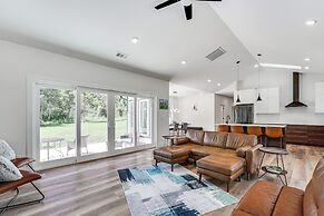 Gorgeous Harrison Getaway w/ Patio & Kayak!
