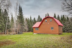 40-acre, Off-grid Wakefield Retreat w/ Gas Grill!