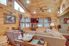 40-acre, Off-grid Wakefield Retreat w/ Gas Grill!