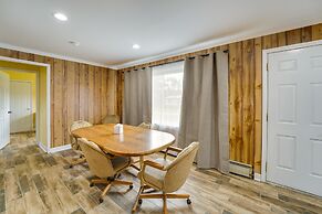 Quiet Country Home By Shay Lake!