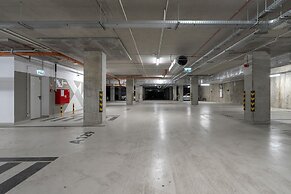 Elegant Apartment in Poznan by Renters