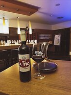 Hotel AVIVA make friends - Singles only