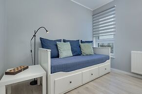 Four Seasons 2 Bedroom by Renters