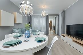 Four Seasons 2 Bedroom by Renters
