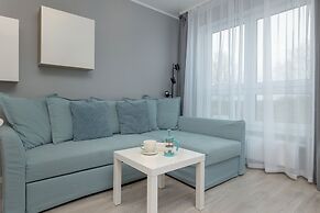 Four Seasons 2 Bedroom by Renters