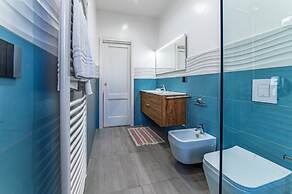 Cozy and Design Rome