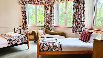 The Falls - Value Rooms at Aultnagar Estate