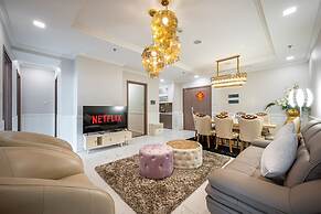 Landmark 81 Luxury Vacation