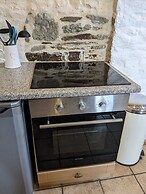 Elegant and Secluded 1-bed Cottage Near Bideford