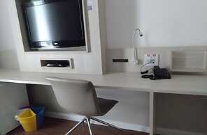 Mercure Hotel Flat Particular