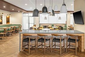 Fairfield Inn & Suites by Marriott Detroit Taylor