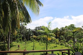 Natural Drake Bay Hotel Boutique