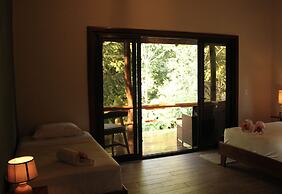 Natural Drake Bay Hotel Boutique