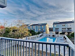 Commodore's Landing #214 - Stay Salty