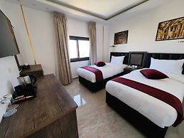 Petra Bermudez Hotel