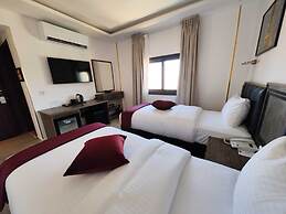 Petra Bermudez Hotel