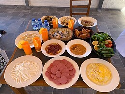 Petra Bermudez Hotel