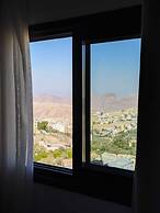 Petra Bermudez Hotel