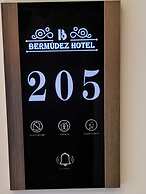 Petra Bermudez Hotel