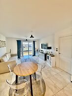 Captivating 1-bed Apartment Greater London
