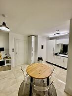 Captivating 1-bed Apartment Greater London