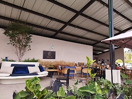 Luum Glamping by Roots Rentals