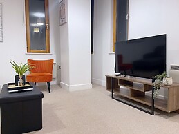 Central 2-bed Apartment in Greater Manchester