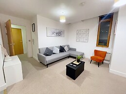 Central 2-bed Apartment in Greater Manchester