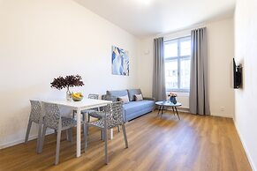 Hidden Art Boutique Residence by Dwellfort