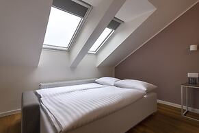 Hidden Art Boutique Residence by Dwellfort