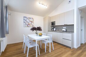 Hidden Art Boutique Residence by Dwellfort