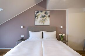 Hidden Art Boutique Residence by Dwellfort