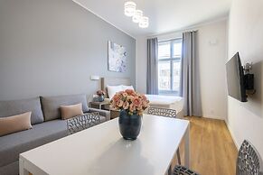 Hidden Art Boutique Residence by Dwellfort