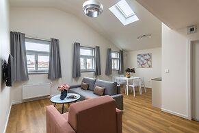 Hidden Art Boutique Residence by Dwellfort