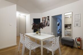 Hidden Art Boutique Residence by Dwellfort