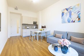 Hidden Art Boutique Residence by Dwellfort