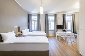 Hidden Art Boutique Residence by Dwellfort