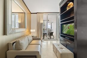 Penthouse South Beach Z Rooftop Balcony