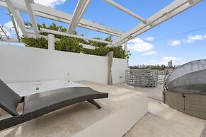 Penthouse South Beach Z Rooftop Balcony