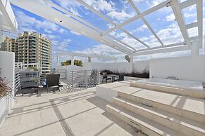 Penthouse South Beach Z Rooftop Balcony