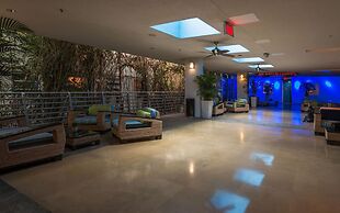 Penthouse South Beach Z Rooftop Balcony