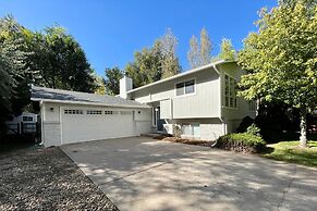 Close to Trails, Parks & Open Space! Amazing Yard!