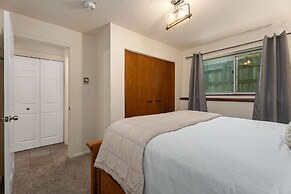 Close to Trails, Parks & Open Space! Amazing Yard!