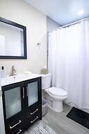 Good Vibes Oasis- Cozy Townhome With Parking