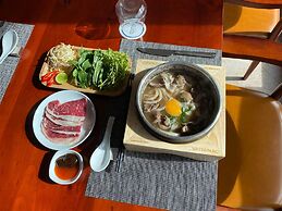 V V Hotel Battambang