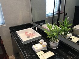 V V Hotel Battambang