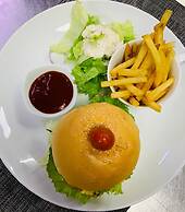 V V Hotel Battambang