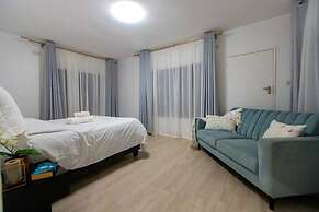 456 Hopeville Escape