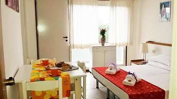 Lovely Apartment for 5 Guests by the Beach