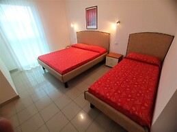 Charming Flat in Building With Solarium